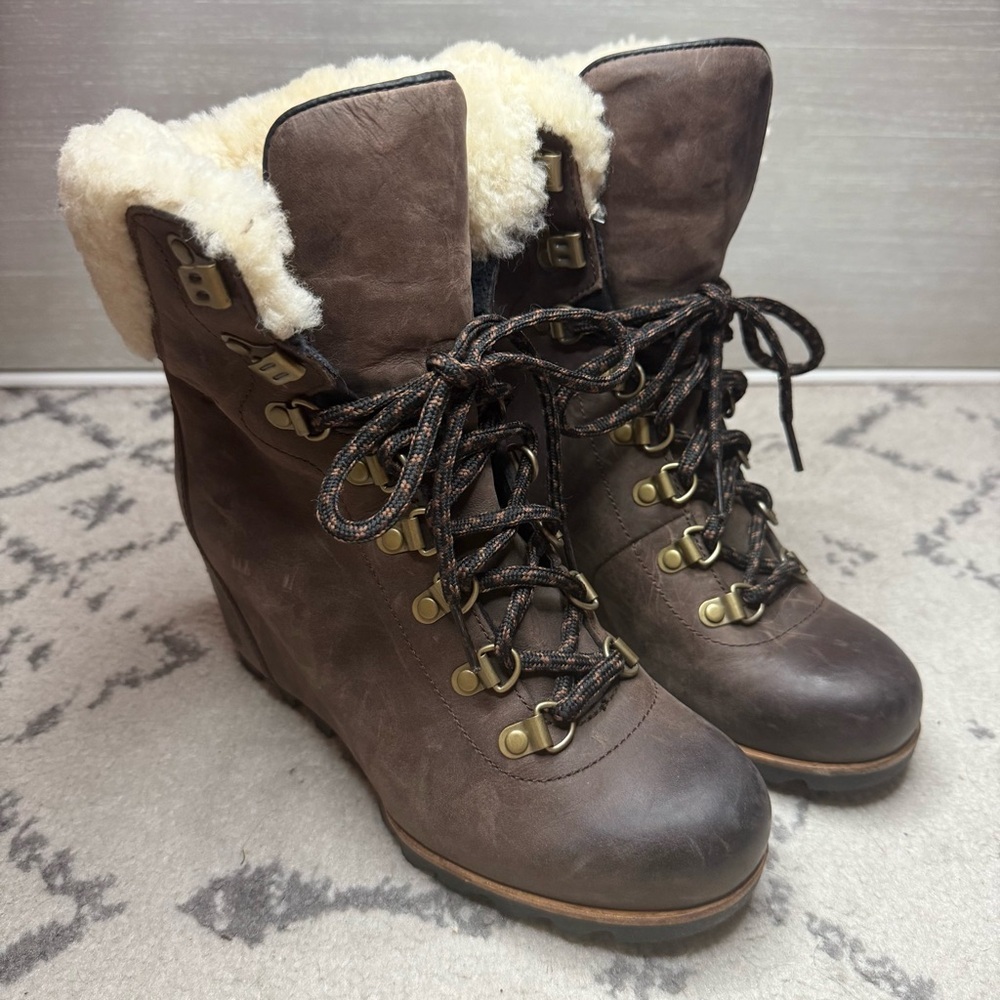 SOREL Conquest Shearling Lined Hidden Wedge Genuine Leather Lace Up Winter Boots - Picture 8 of 14